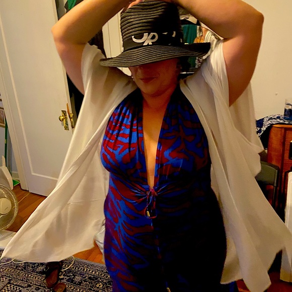 Free people jump suit medium size - Picture 2 of 8